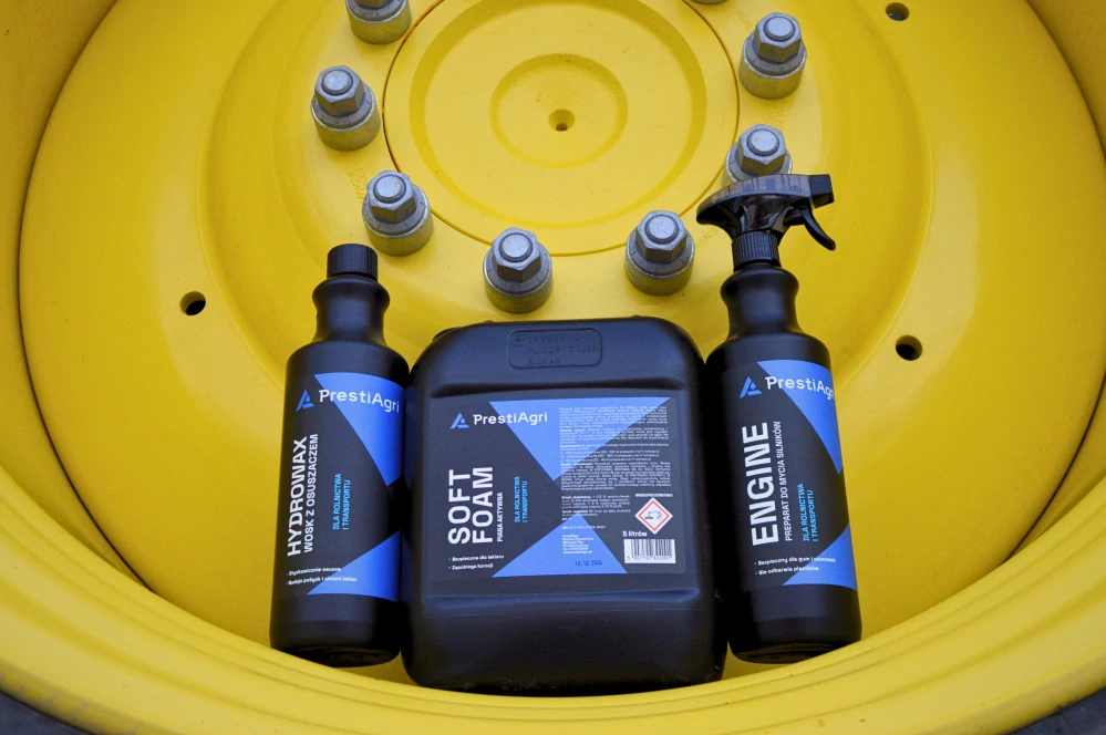 PrestiAgri Umývanie a starostlivosť o exteriér - súprava (1x Soft Foam 5 l, 1x Hydrowax 1 l, 1x Engine 1 l)